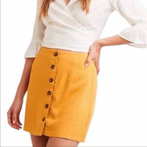Charlotte Russe Yellow Mustard Skirt - Size M